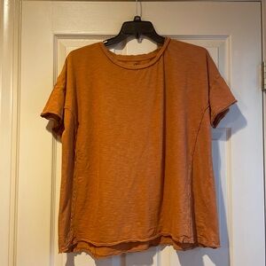Wonderly Rust Short “Ruffle” Sleeve Tee, Soft and Comfy,‎ Size XL